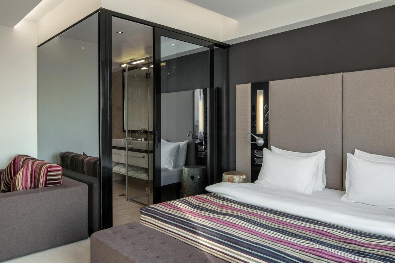 11 Mirrors Design Hotel Kiev Bagian luar foto